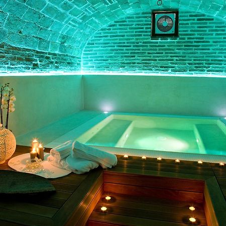 Bed and Breakfast Tabano Ristorante-Casolare Єзі Екстер'єр фото